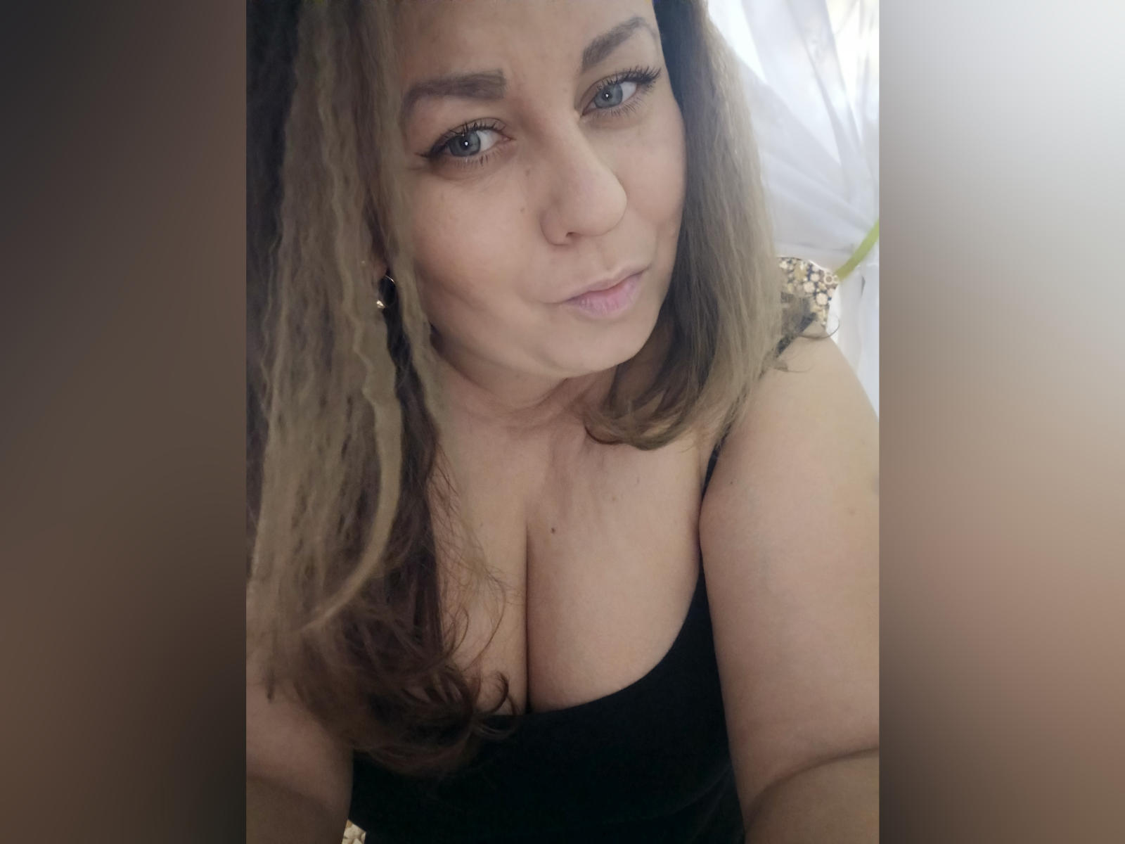 VeronicaTheLover - Sexe cam en vivo - 23202081