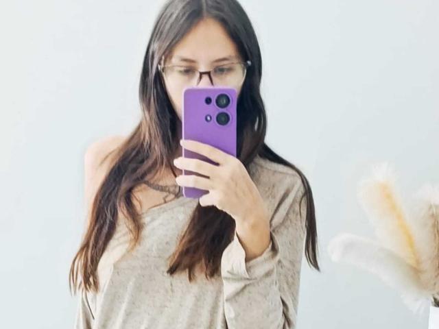 ElisaPalmer - Live porn &amp; sex cam - 23202689