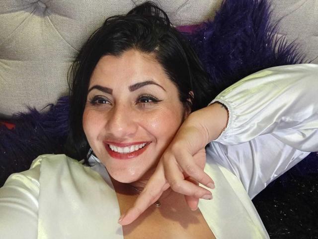 AngeleRoux - Live porno og sexkamera - 23210317