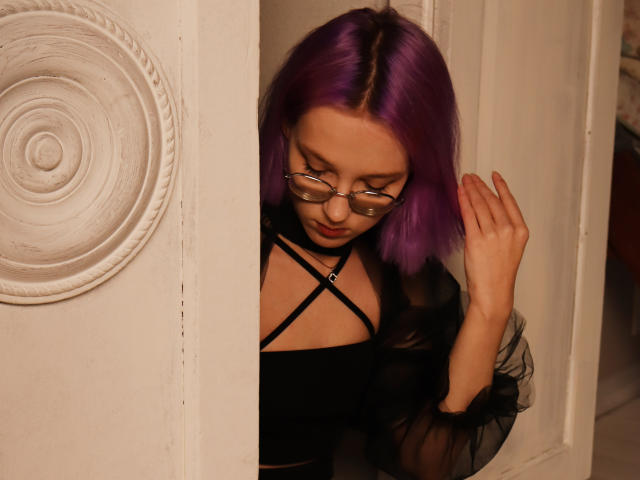 LinaBloom - Live porn &amp; sex cam - 23212725