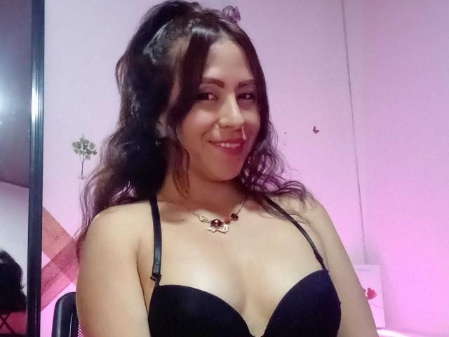 CamileParist - Live porn &amp; sex cam - 23217853