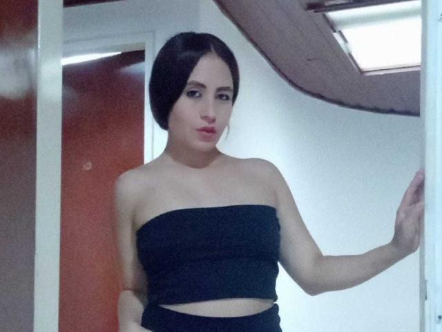 CamileParist - Live porn &amp; sex cam - 23218185