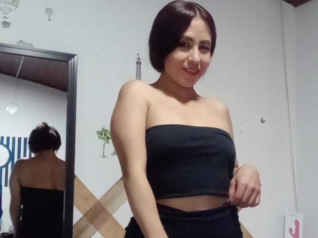 CamileParist - Live porn &amp; sex cam - 23218201