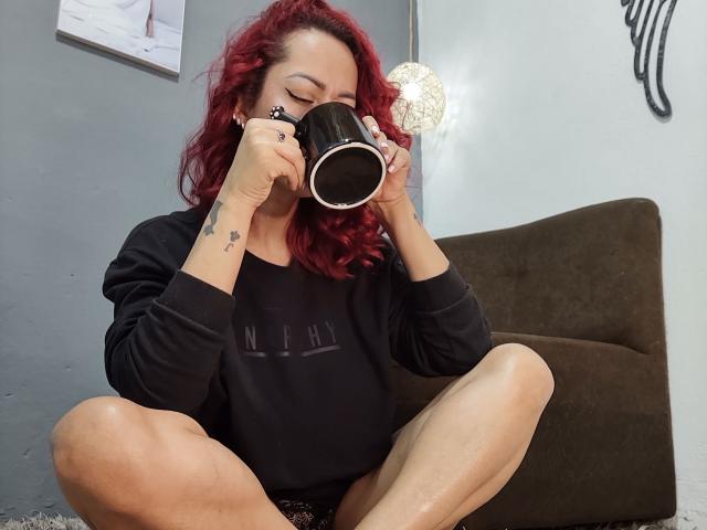 IvannisAkeers - Live porn &amp; sex cam - 23219709