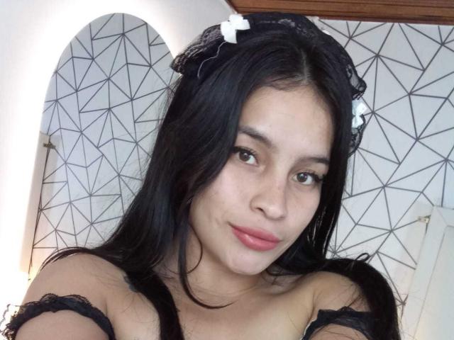 AriadnaJons - Live porn &amp; sex cam - 23222837