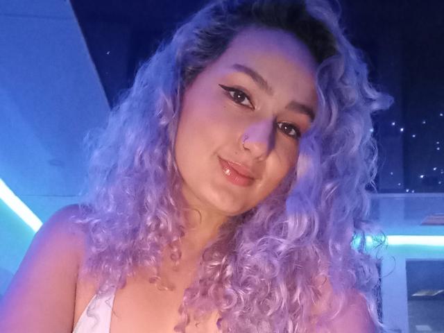 FloraSaenz - Live sex cam - 23222993