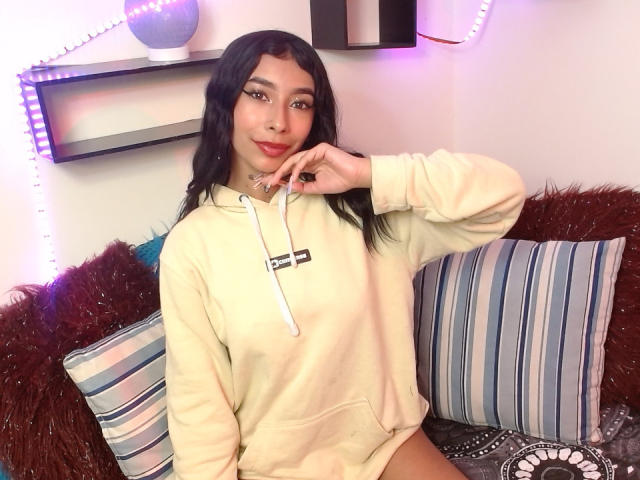 MaddyParker - Live porn &amp; sex cam - 23224917