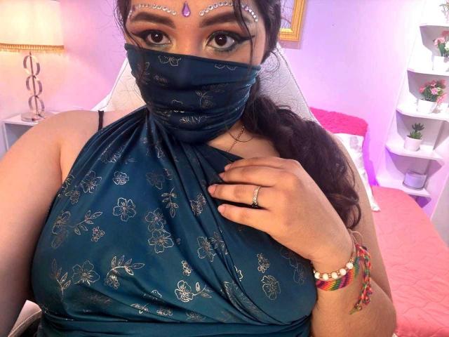 AishaGhulam - Live porn &amp; sex cam - 23232441