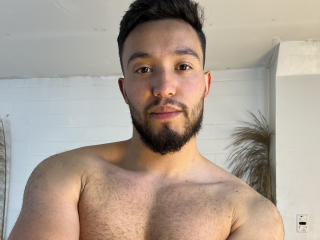 LevyMuscled - Live porn &amp; sex cam - 23234737