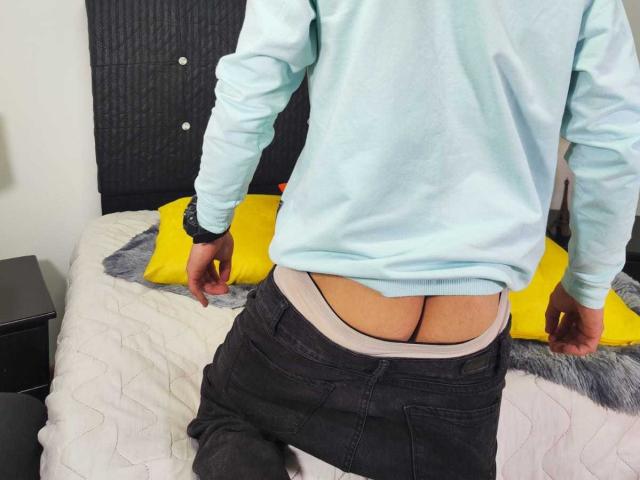 AlfonsoNauthy - сексуальная веб-камера в реальном времени - 23235589