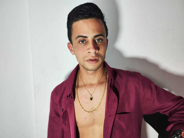AlfonsoNauthy - Live porn &amp; sex cam - 23235601