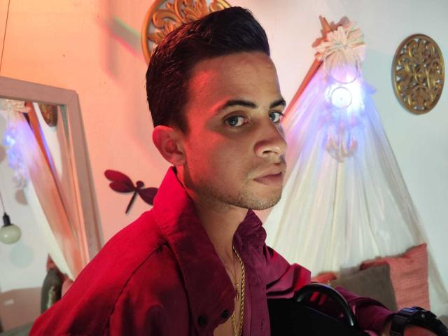 AlfonsoNauthy - Sexe cam en vivo - 23235625