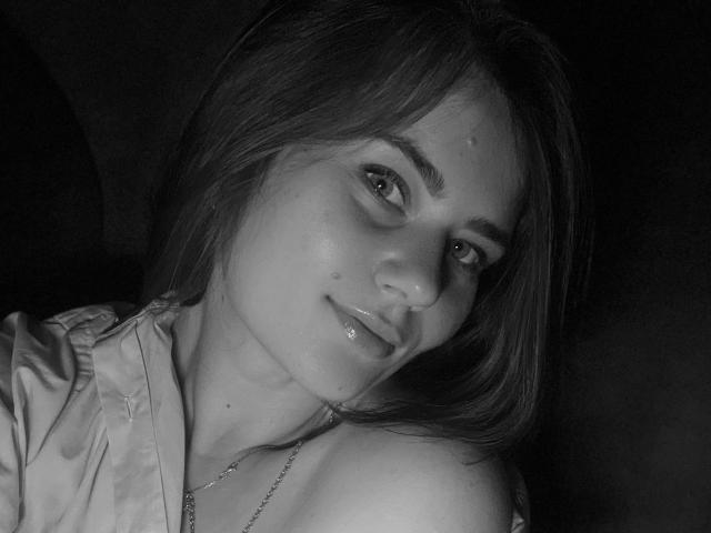 AdrianaXFlirt - Live porn &amp; sex cam - 23240169