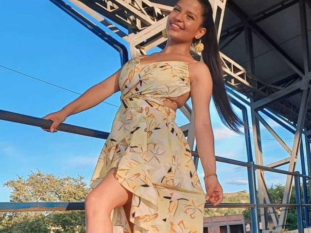 LailaBarker - Live porn &amp; sex cam - 23243005