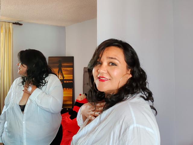 PerlaBennett - сексуальная веб-камера в реальном времени - 23245701