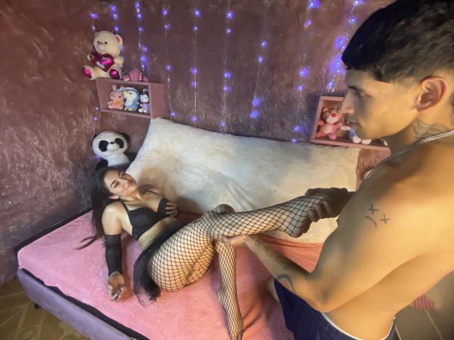 FuckingCrazy - Live porn &amp; sex cam - 23246469