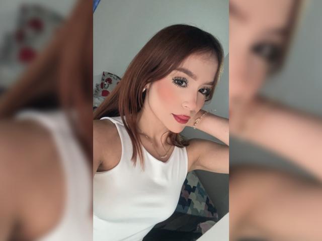 CandieSalas - Camera khiêu dâm &amp; quyến rũ trực tiếp - 23246785