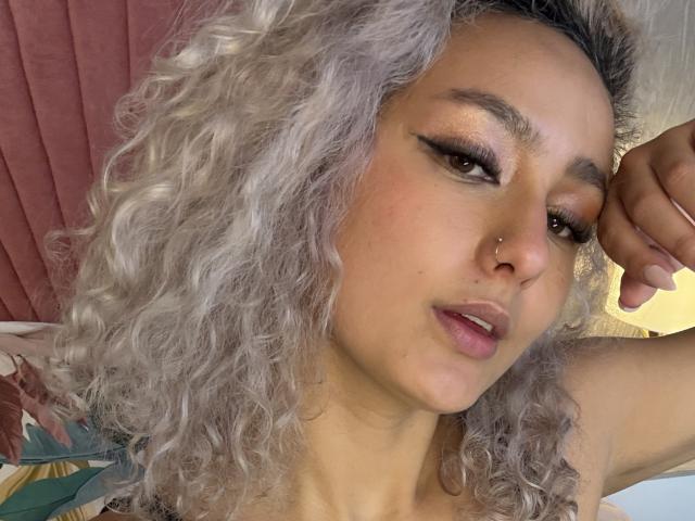 FloraSaenz - ライブポルノ&amp;セックスカム - 23255749