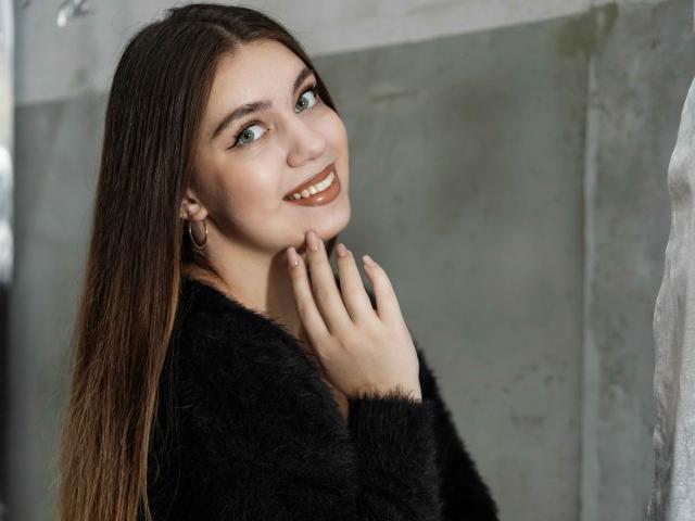 MilanaKitty - Live porn &amp; sex cam - 23258509