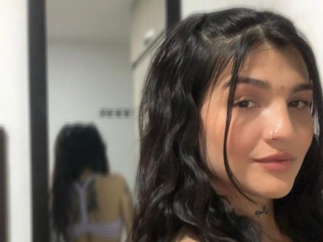 AndreaSimmons - Live porn &amp; sex cam - 23258961