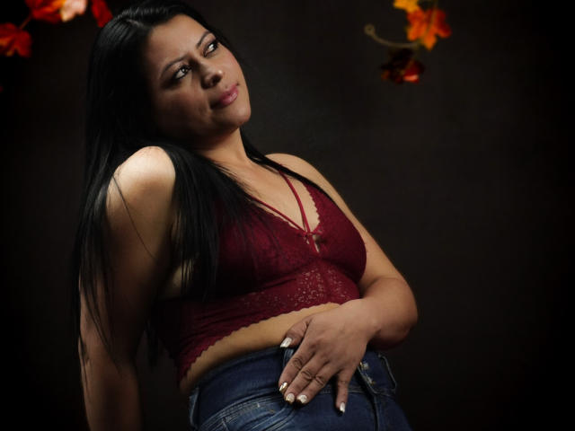 KatieSweetMoon - Live porn &amp; sex cam - 23259589