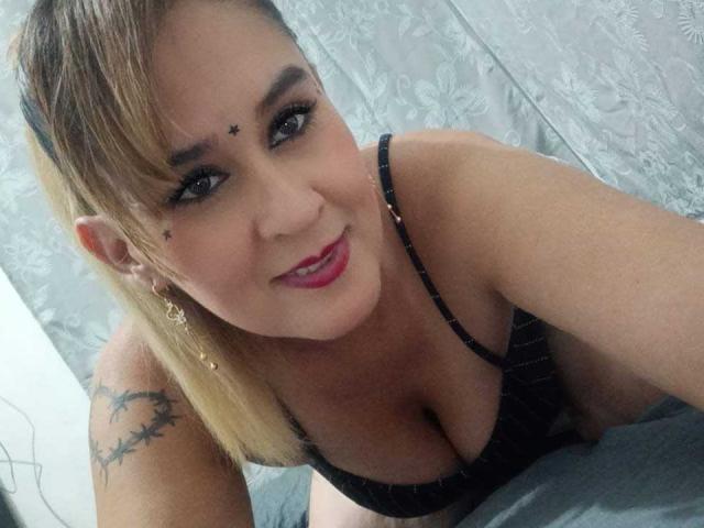 KarolGimenez - Live porn &amp; sex cam - 23267161