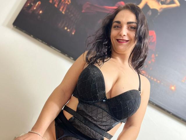 SiennaKaway - Live porn &amp; sex cam - 23269653