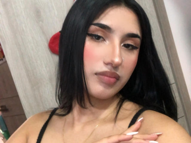 NickiClark - Live porn &amp; sex cam - 23270805