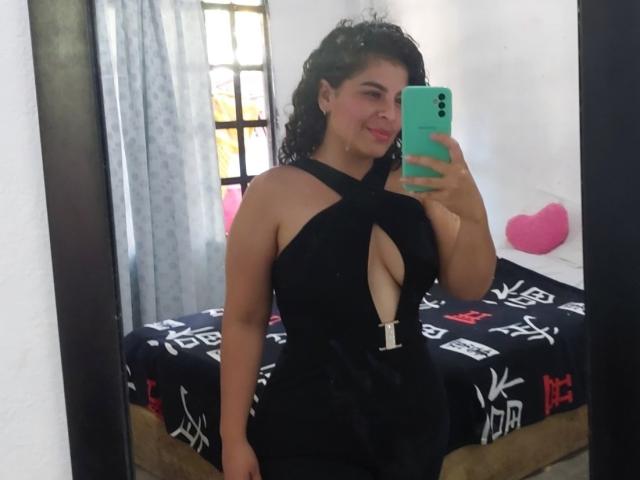 KimberlyVega - Live porn &amp; sex cam - 23277393