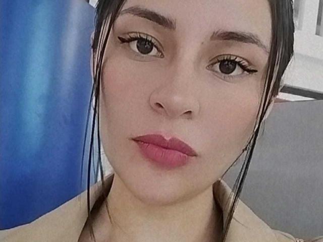 HayleeWaner - Live Sex Cam - 23277397