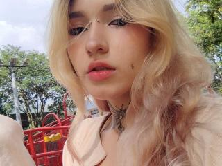 CharlotteAndLiam - Camera khiêu dâm &amp; quyến rũ trực tiếp - 23279313