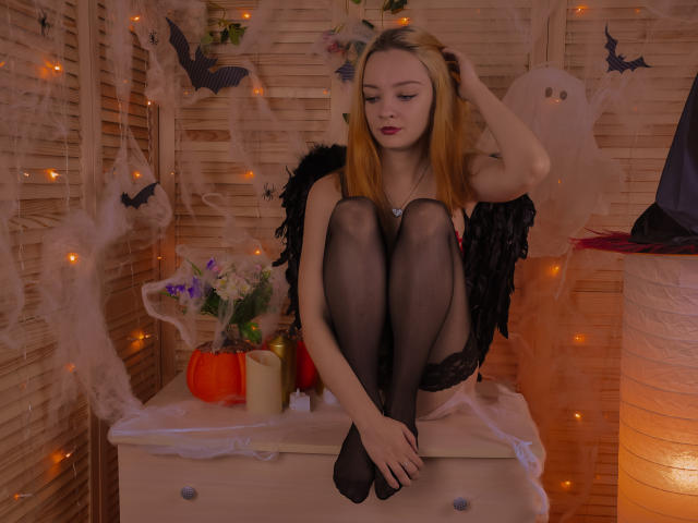 RadiantsLoves - Live porn &amp; sex cam - 23280101