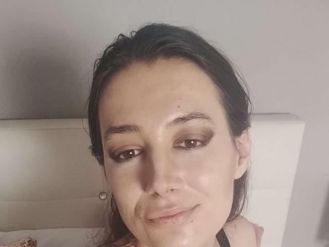 JuliaHuntis - Live porno og sexkamera - 23280625