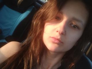 CarrieApril - Sexe cam en vivo - 23281977