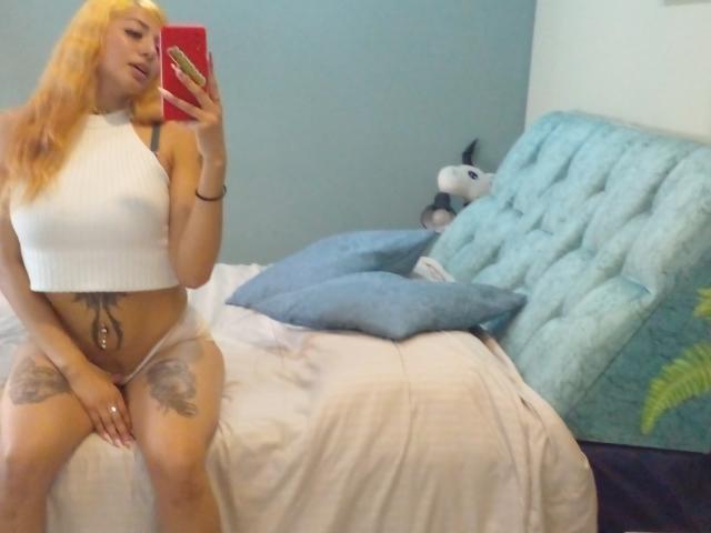 MebelRoberts - Live porn &amp; sex cam - 23288745