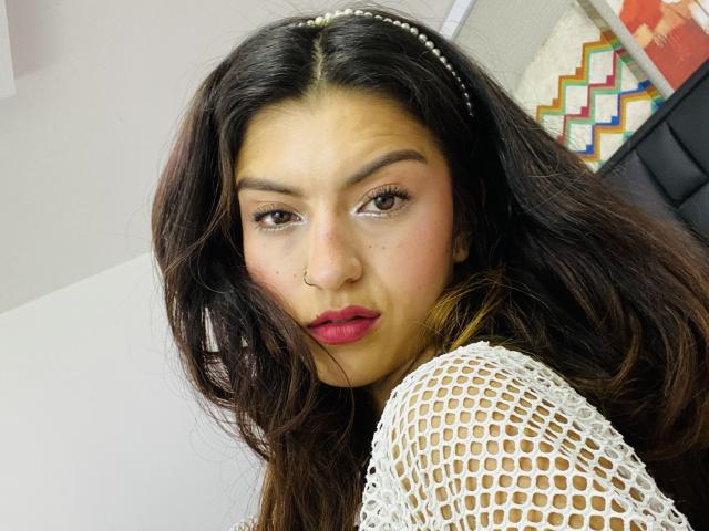 AliceHarrys - Live porn &amp; sex cam - 23295209