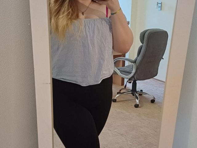 Leiliia - Live porn &amp; sex cam - 23297549