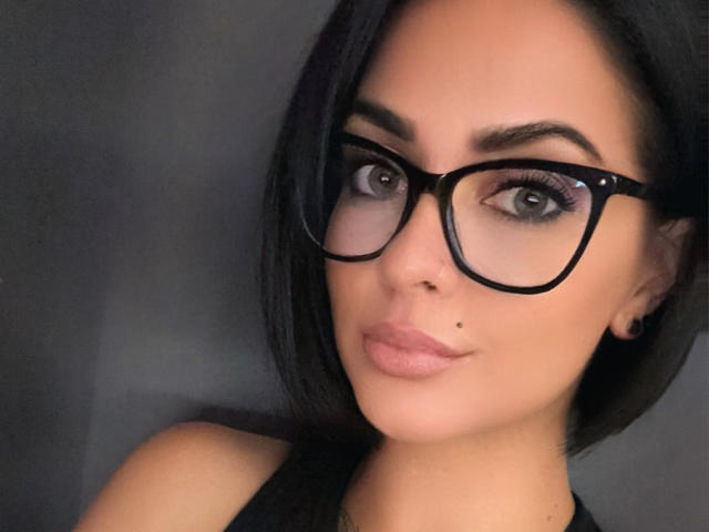 MillaLovee - сексуальная веб-камера в реальном времени - 23299813