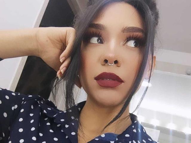 IsabellaMorello - Live sex cam - 23300557