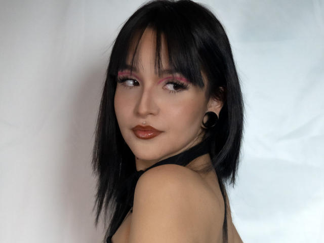 IsaMeow - сексуальная веб-камера в реальном времени - 23301781