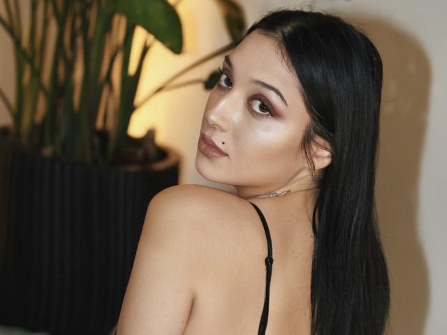 TasteOfDivine - Live porn &amp; sex cam - 23303205