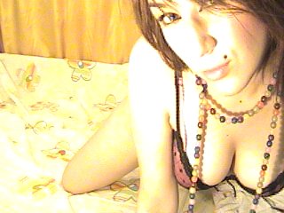 Emeline - Live porn &amp; sex cam - 233052