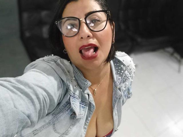AngeleRoux - Live sex cam - 23306897