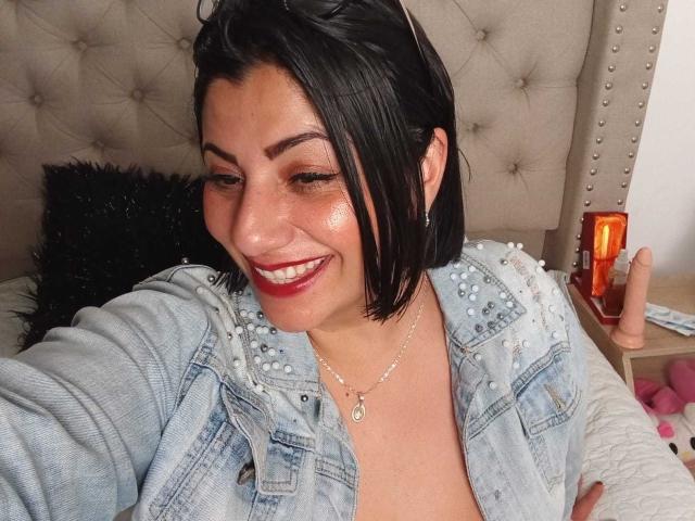 AngeleRoux - Live sex cam - 23306937