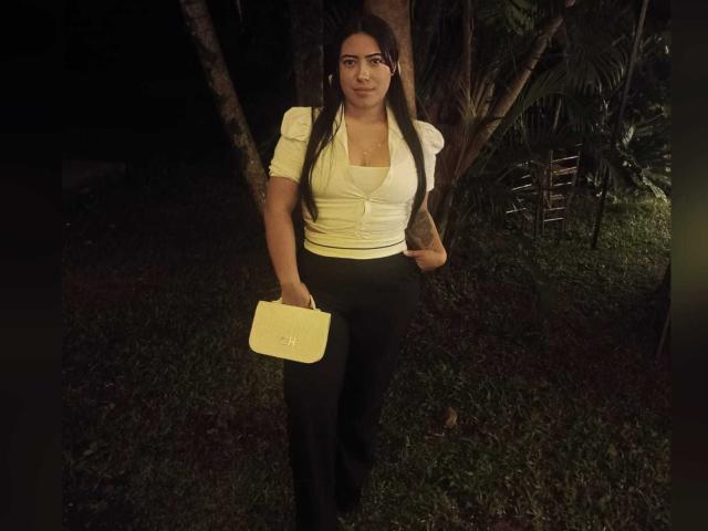 SamLatiin - Live sex cam - 23312757