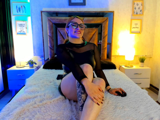 NikyRojas - Live sex cam - 23315213