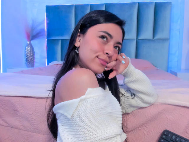 CanelleGarces - сексуальная веб-камера в реальном времени - 23315845