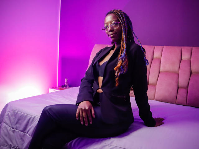 LiaMarily - Live Sex Cam - 23316093