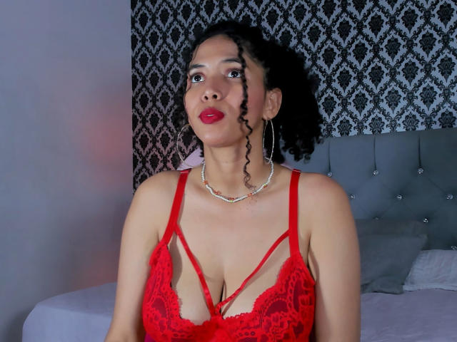 ZoeJonees - Live porn &amp; sex cam - 23317693