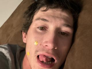 AlecurClit - Live porn &amp; sex cam - 23318841